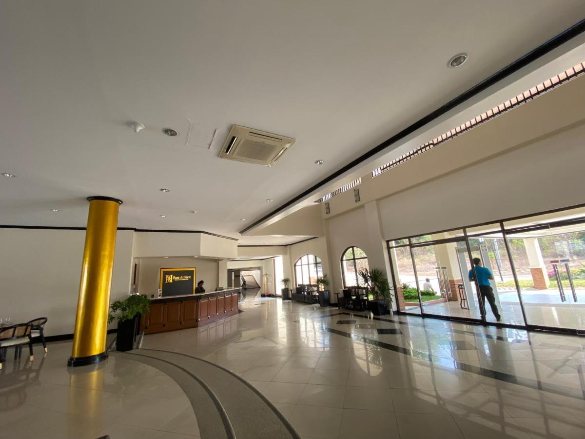 Plaza Del Norte Hotel And Convention Center Laoag Dış mekan fotoğraf