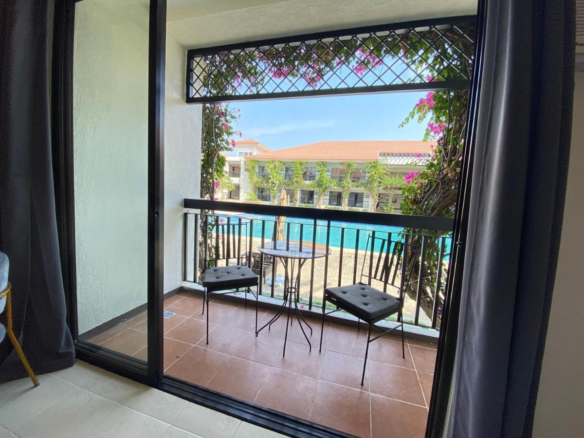 Plaza Del Norte Hotel And Convention Center Laoag Dış mekan fotoğraf