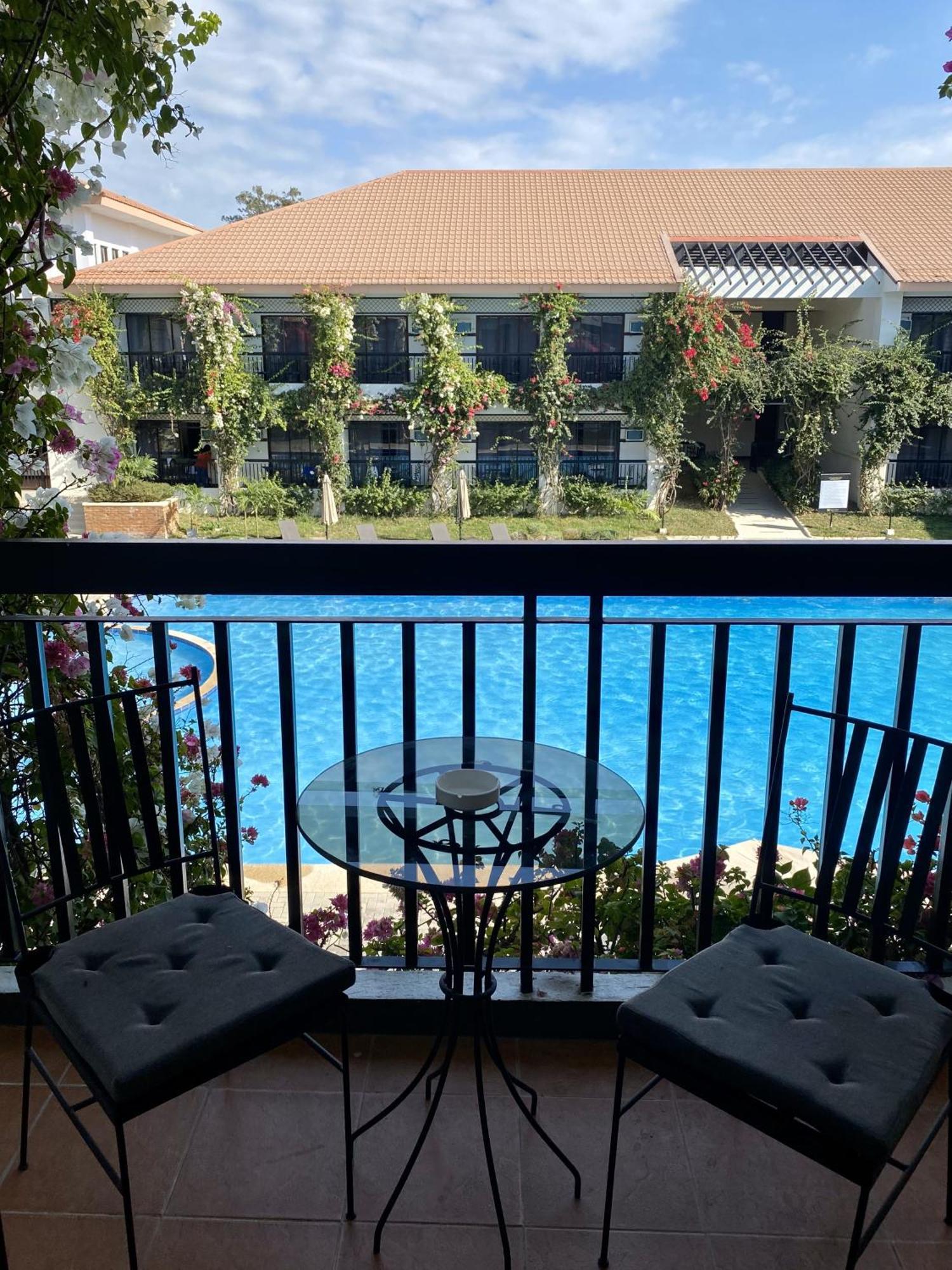 Plaza Del Norte Hotel And Convention Center Laoag Dış mekan fotoğraf